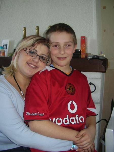 ma cousine et mon deuxieme petit frere
